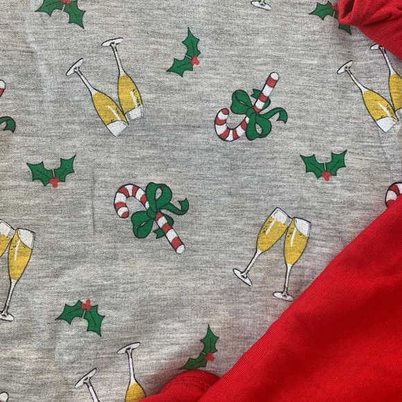 Mistletoe & Mimosas Tabitha Webb Pajama set Super Soft - Picture 3 of 9